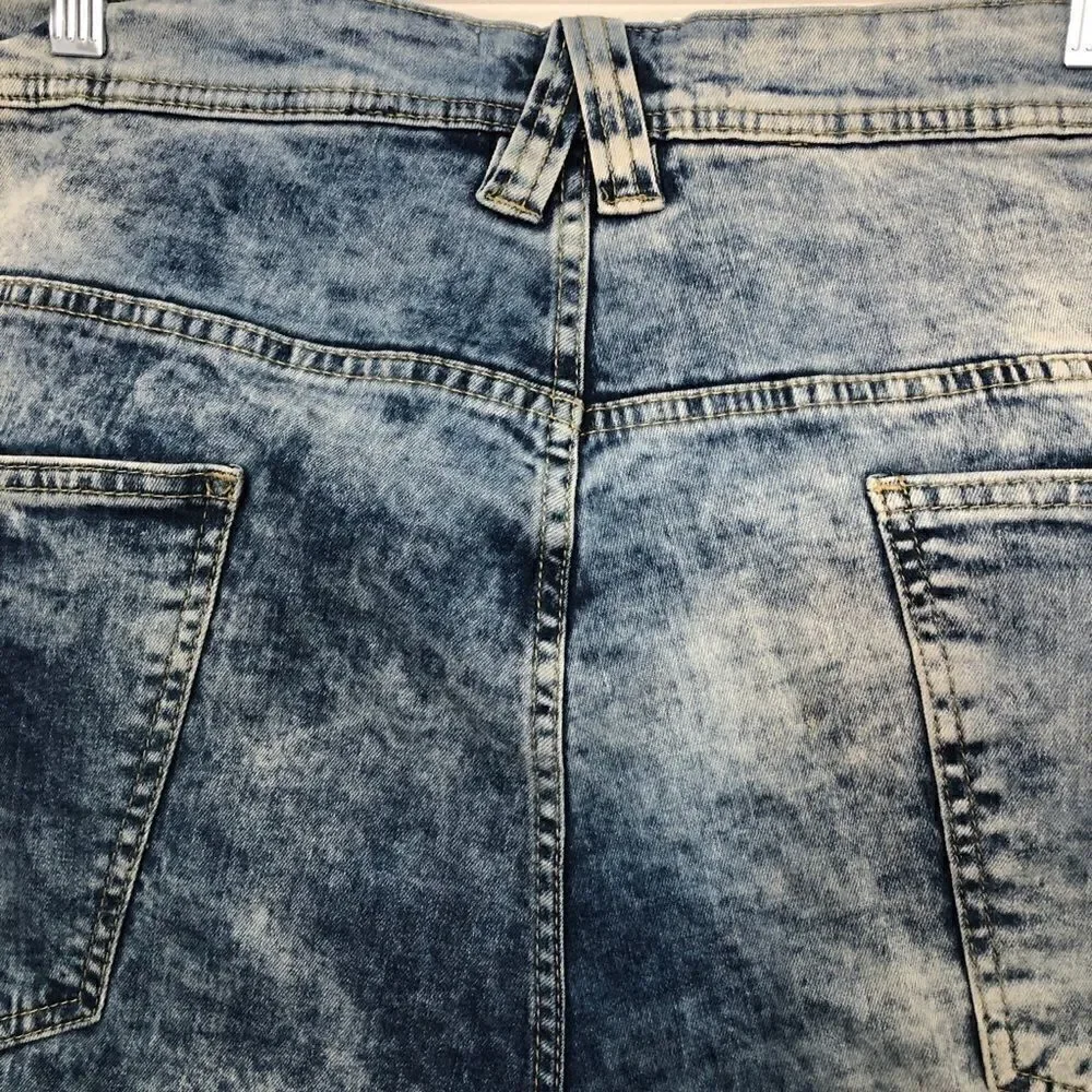 Jeanius Stone Washed Size 50 by 32 Jeans!